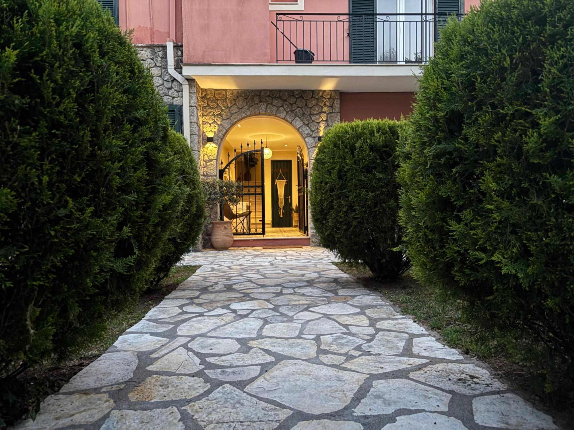 Apartment Kaloudis &